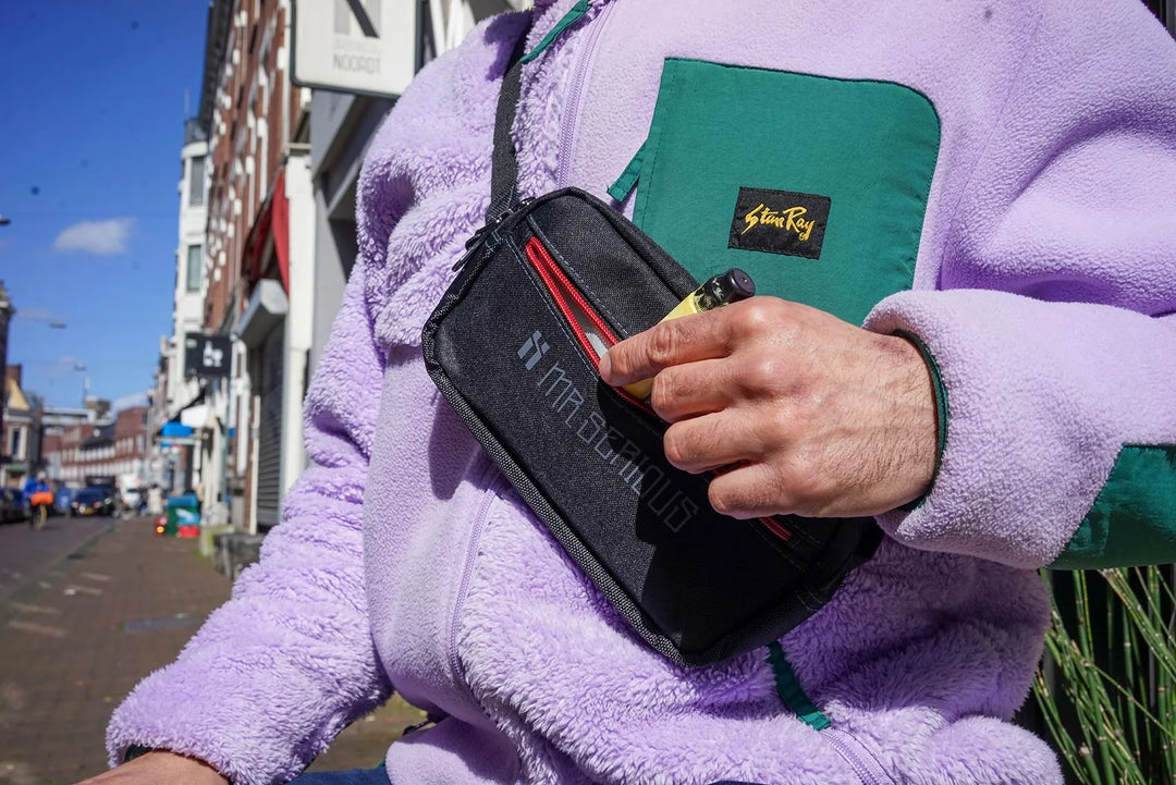 Essential Hip Bag - Stealth